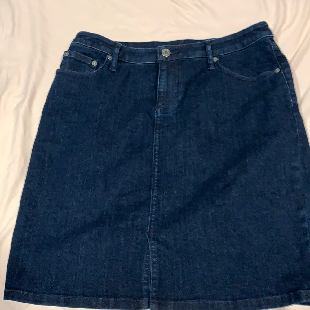 Blue denim Banana Republic skirt